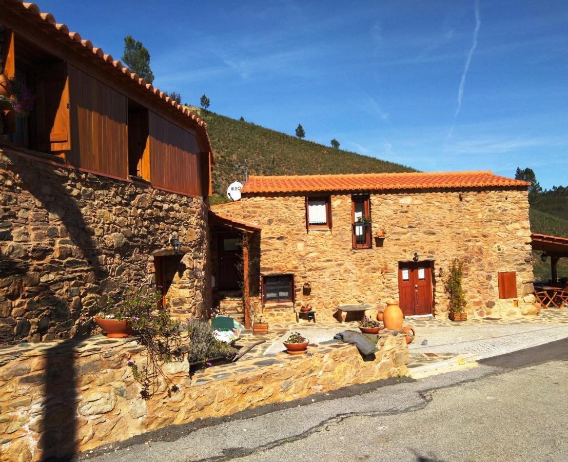Refúgio Do Raposo/Casa Deneb (Cc) Montes da Senhora Exterior foto